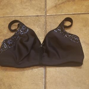 Curvation black no wire bra size 40DD euc